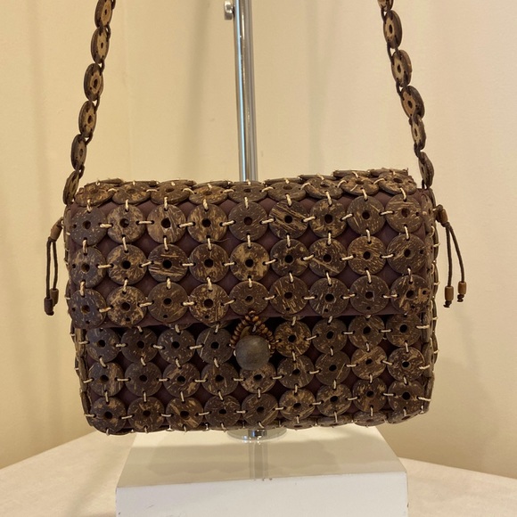 Coconut Shell Button Shoulder Purse - Picture 1 of 11